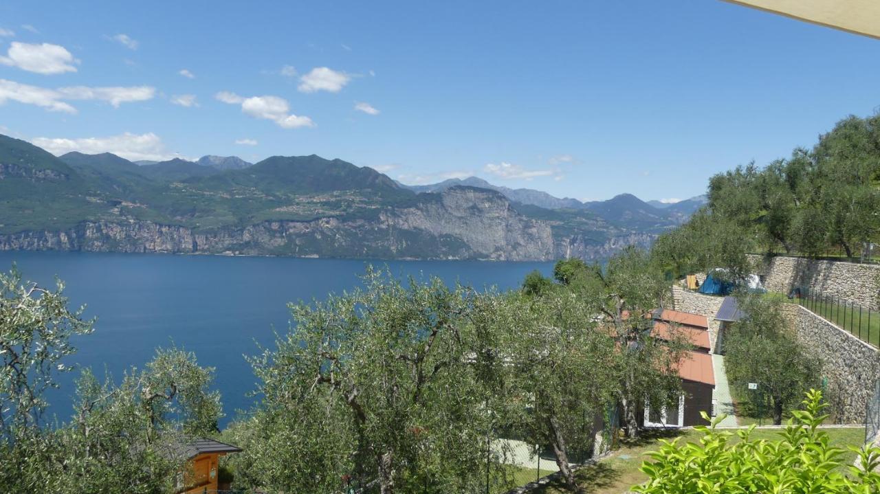 Agricampeggio Relax Maxicaravan Castelletto Di Brenzone Exteriér fotografie